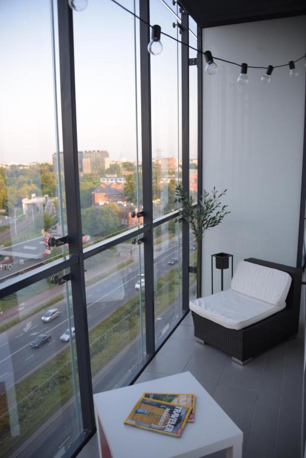 Bliska Wola Expo Central Apartment Warszawa Eksteriør bilde